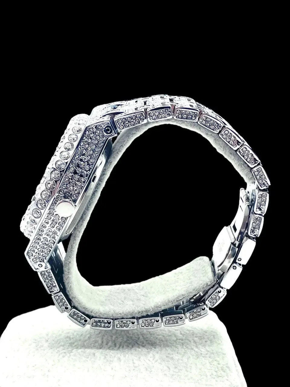 32mm Automatic Iced Watch – Skeleton Hip-Hop Timepiece