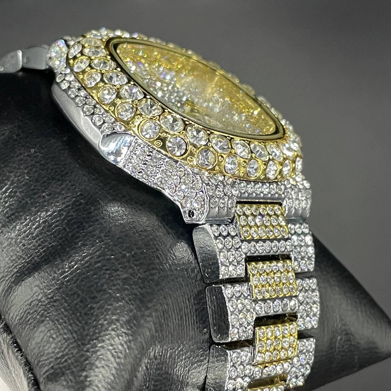 30mm Gold-Silver Iced Out Square Watch for Men – LuxGlow™ Stones Wristwatch