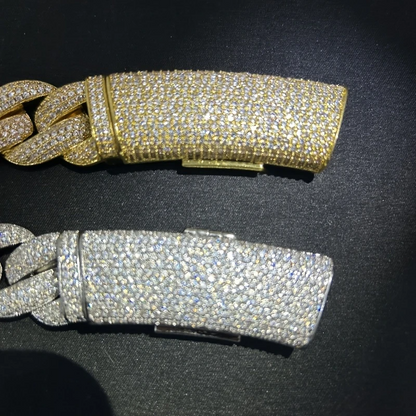 20MM Miami Cuban Chain with Long Buckle – Hip-Hop Necklace in Gold or Silver, 18–24in