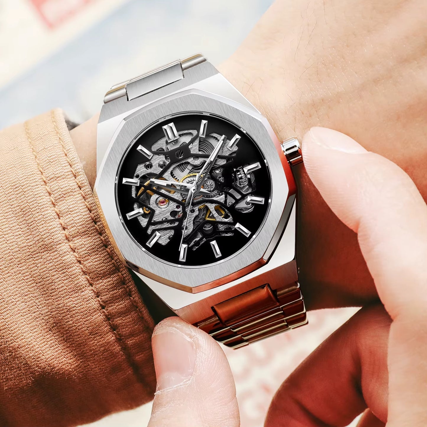 Men’s Gold Skeleton Automatic Watch – Carved Stainless Steel, Mechanical Movement